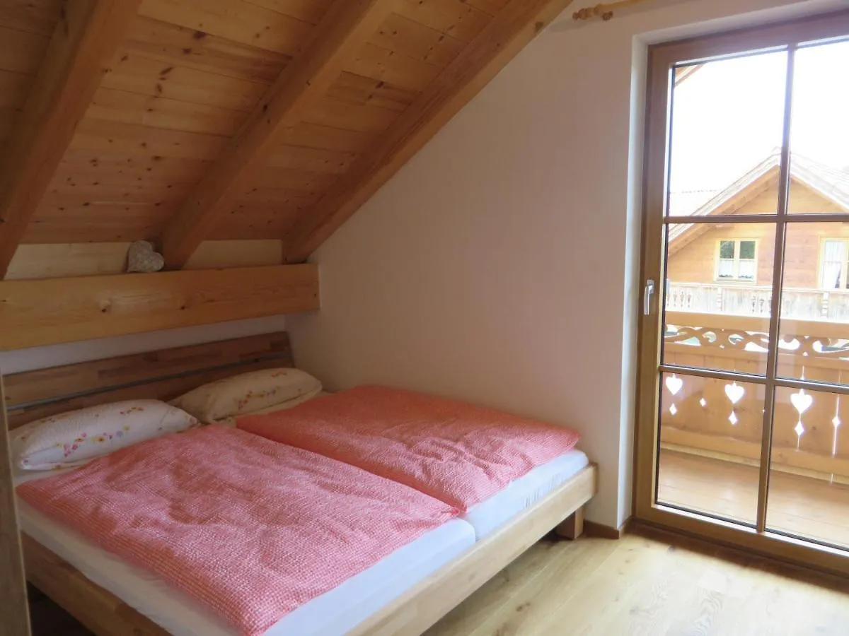 Landhaus Familie Doll Ferienwohnung Sunnawind Bichl Germany